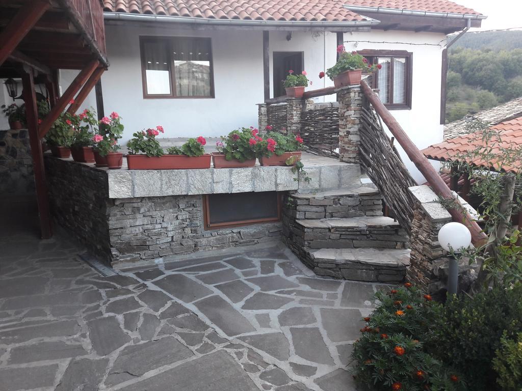 Sharkov Guest House Dolen  Exterior foto